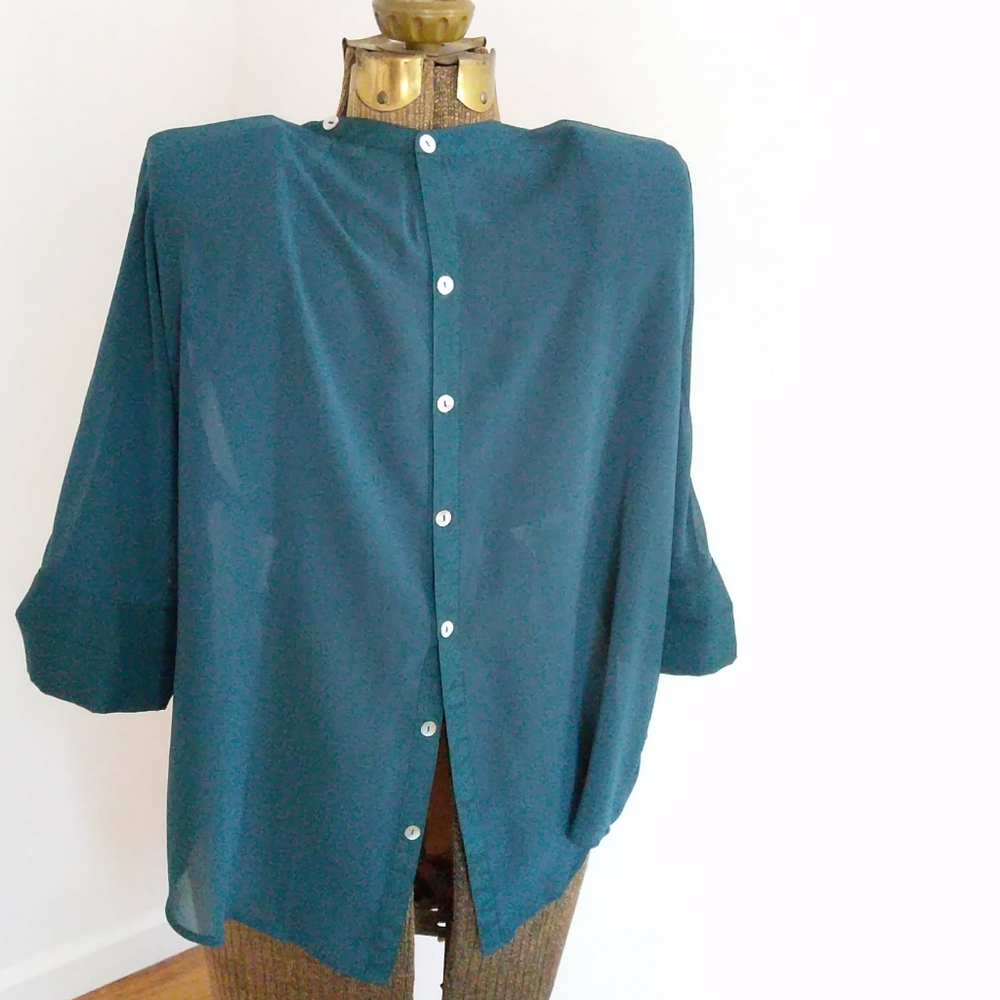 Transparent Button Tunic - Picture 2 of 4